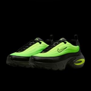 Nike Air Max Portal Womens Size 7 Green Strike Black Volt